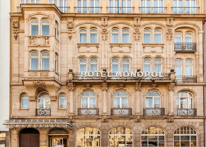Hotel Monopol - Central Station