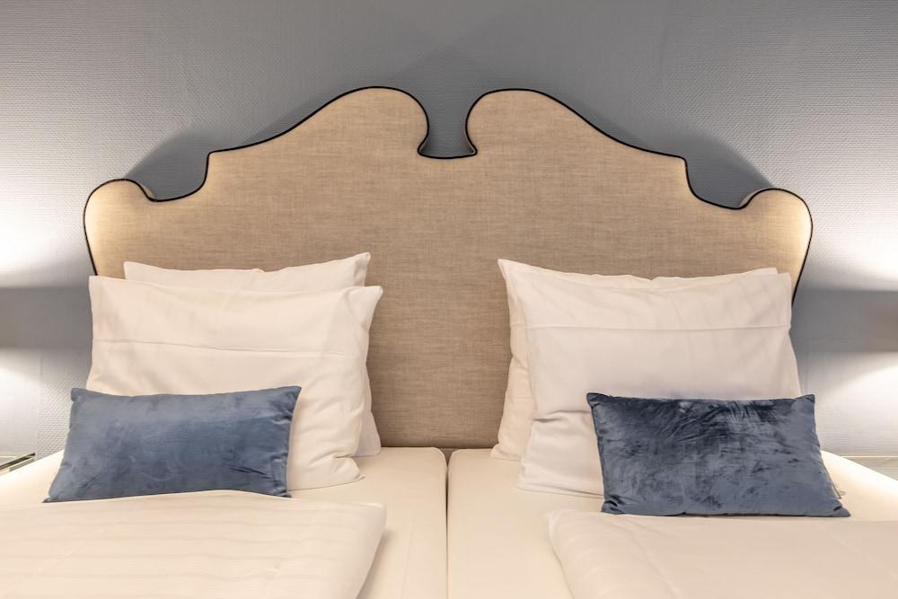 Monopol - Station Hotel 4*